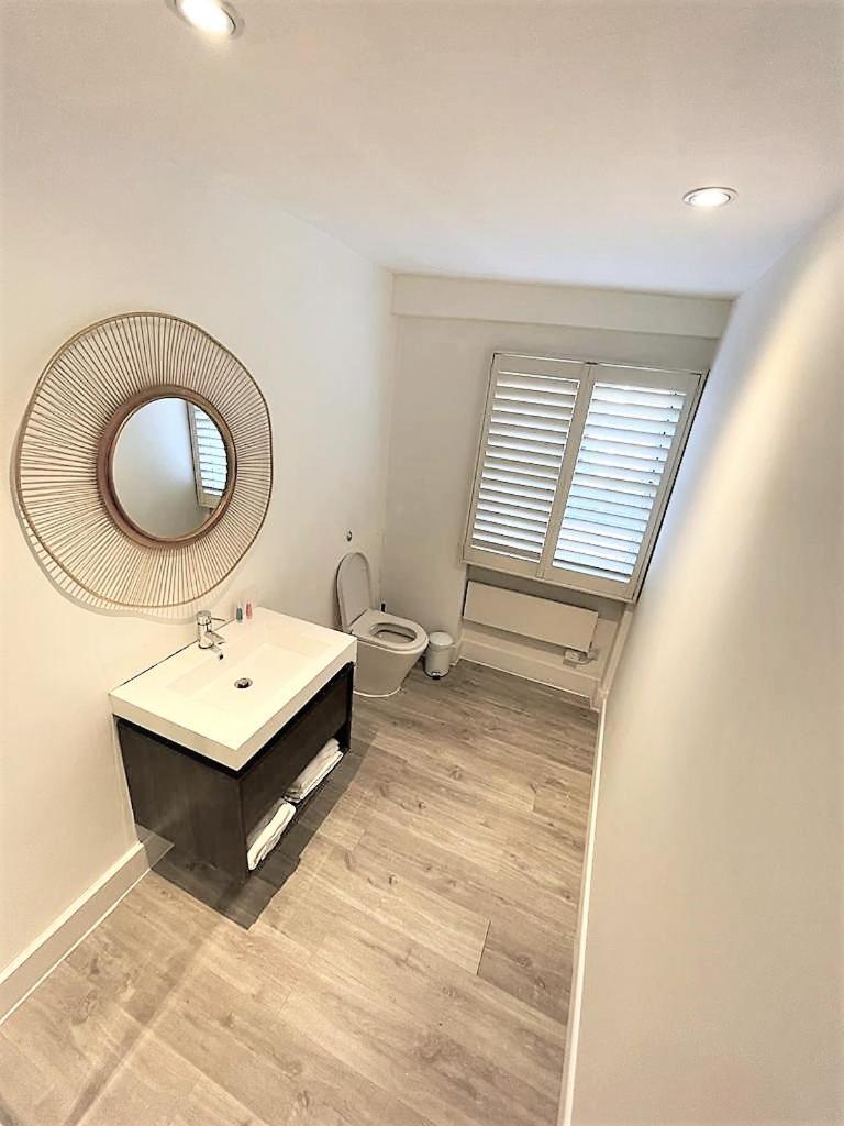 Goodge Street Apartments Лондон Экстерьер фото