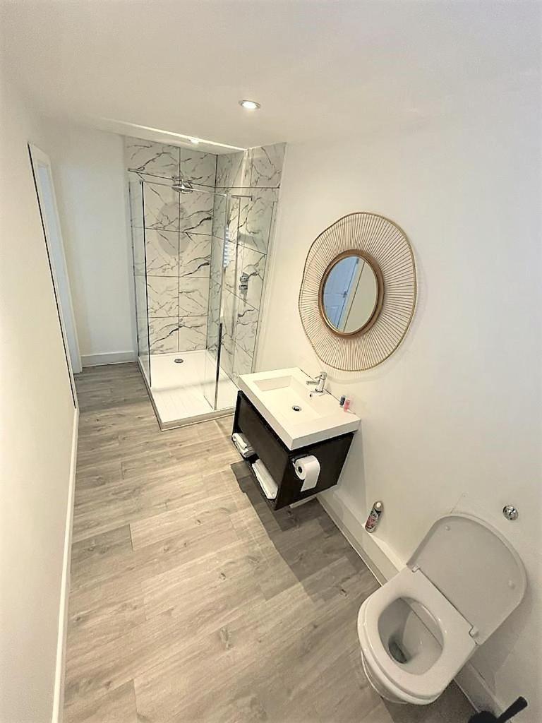Goodge Street Apartments Лондон Экстерьер фото