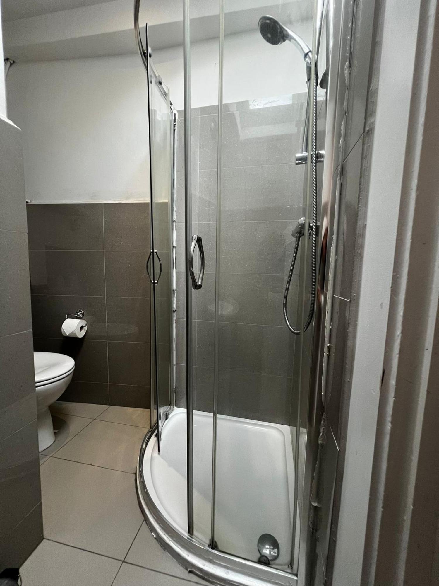 Goodge Street Apartments Лондон Экстерьер фото